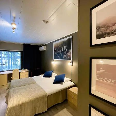 Hotell Herttua And 4*